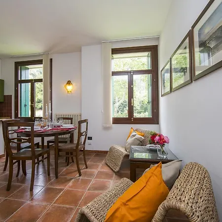 Apartment Solatia