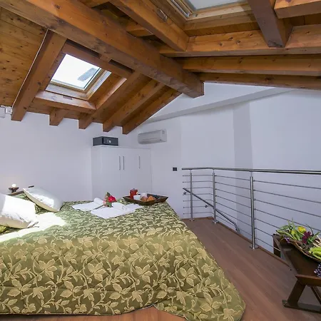 Apartment Solatia *